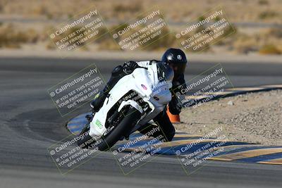 media/Jan-09-2022-SoCal Trackdays (Sun) [[2b1fec8404]]/Turn 11 (935am)/